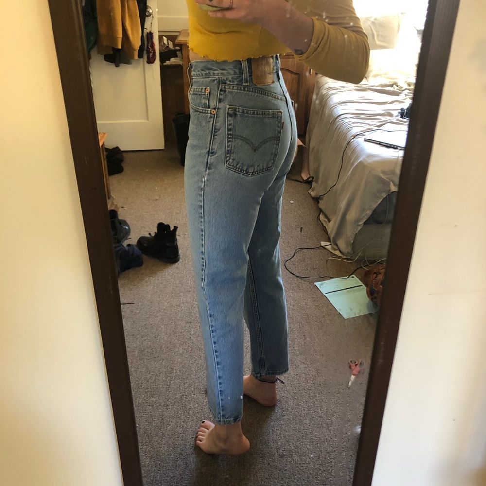 High Rise Light wash Levi’s